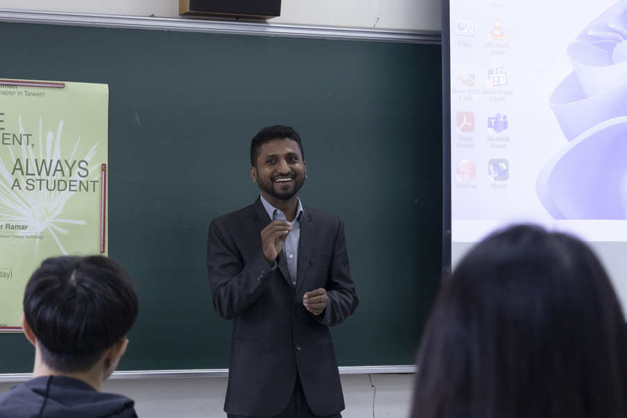 📌114年11月14日經驗分享講座「ONCE A STUDENT, ALWAYS A STUDENT」圖片